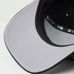 SB X NEW ERA SAD BOYZ LOGO SNAPBACK HAT - BLACK