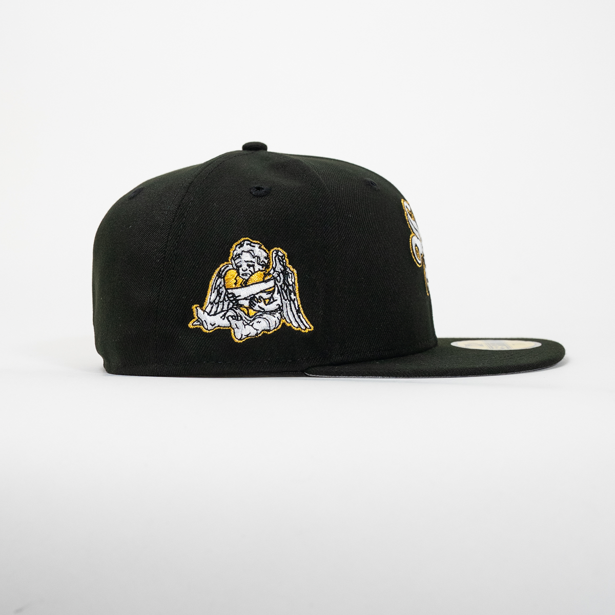 SB X NEW ERA SAD HAT BLACK - side patch